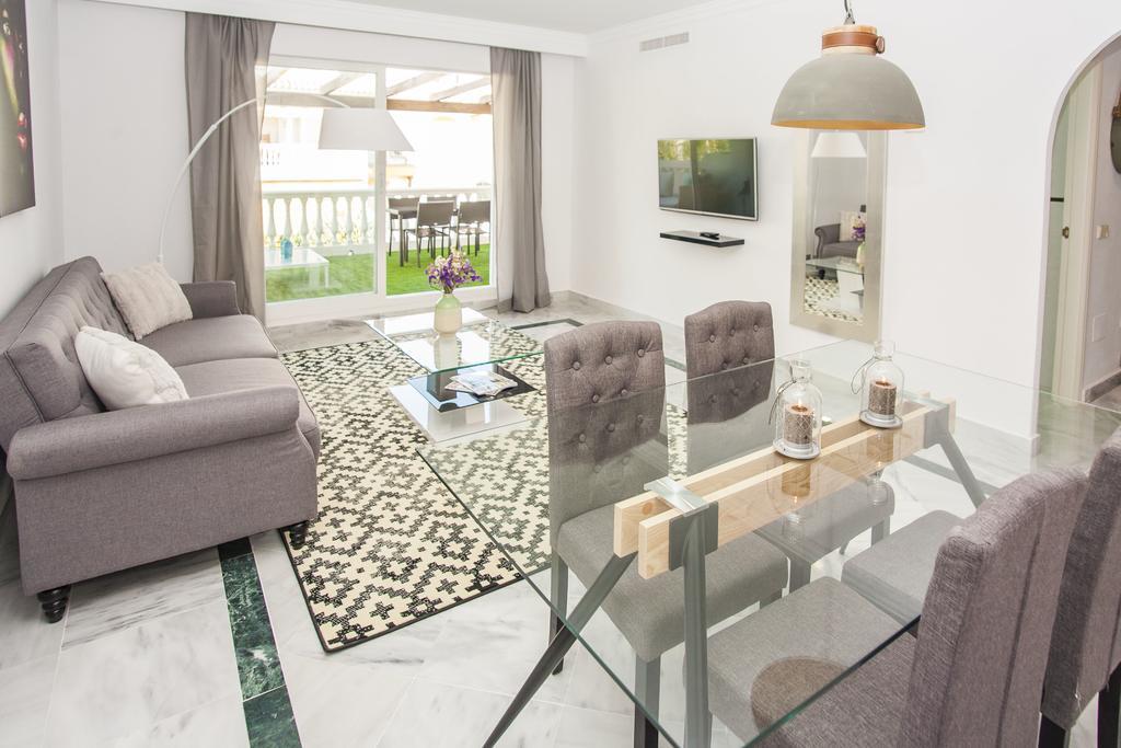 Dama De Noche Playground Apartment Marbella Bagian luar foto