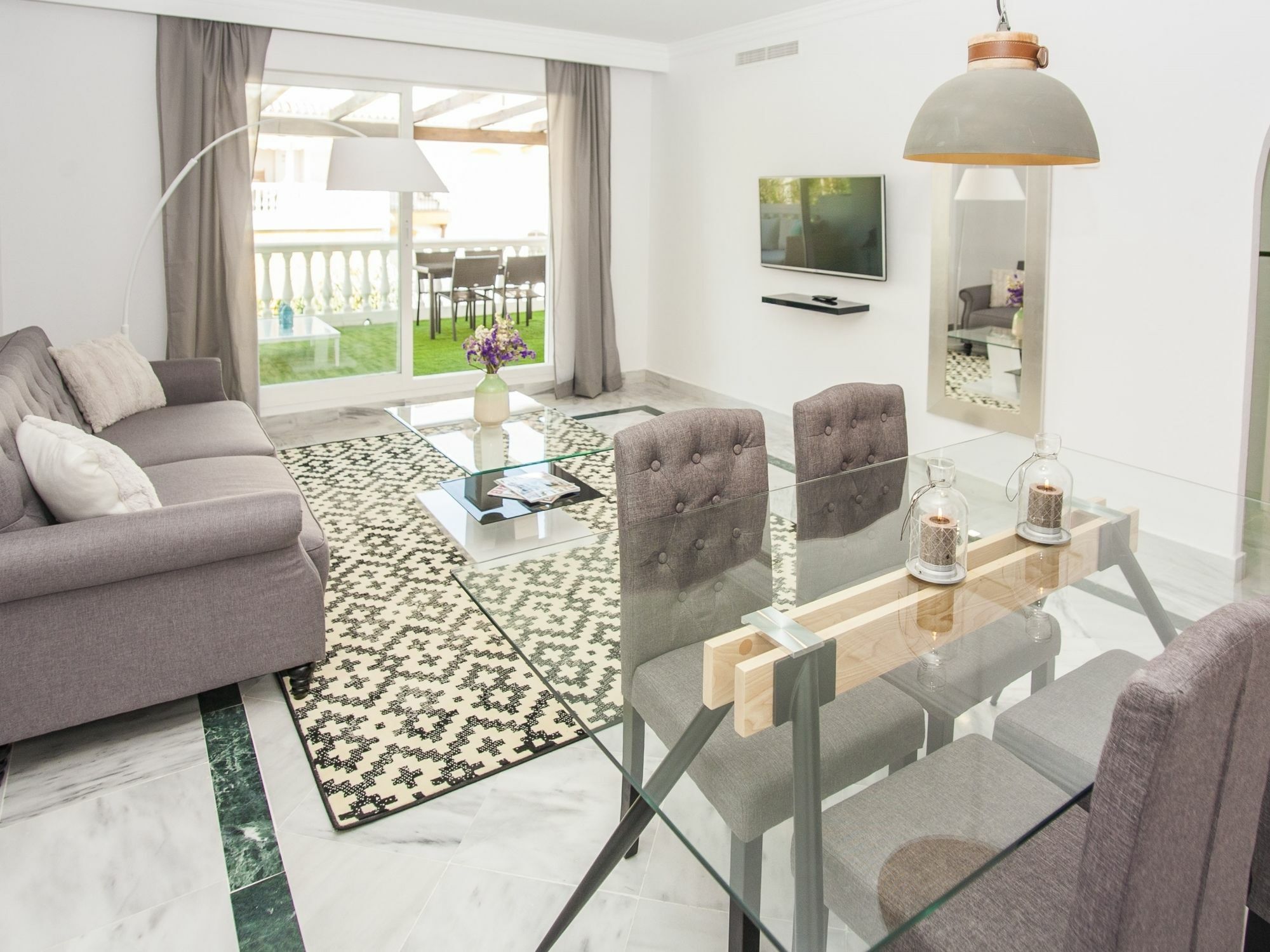 Dama De Noche Playground Apartment Marbella Bagian luar foto