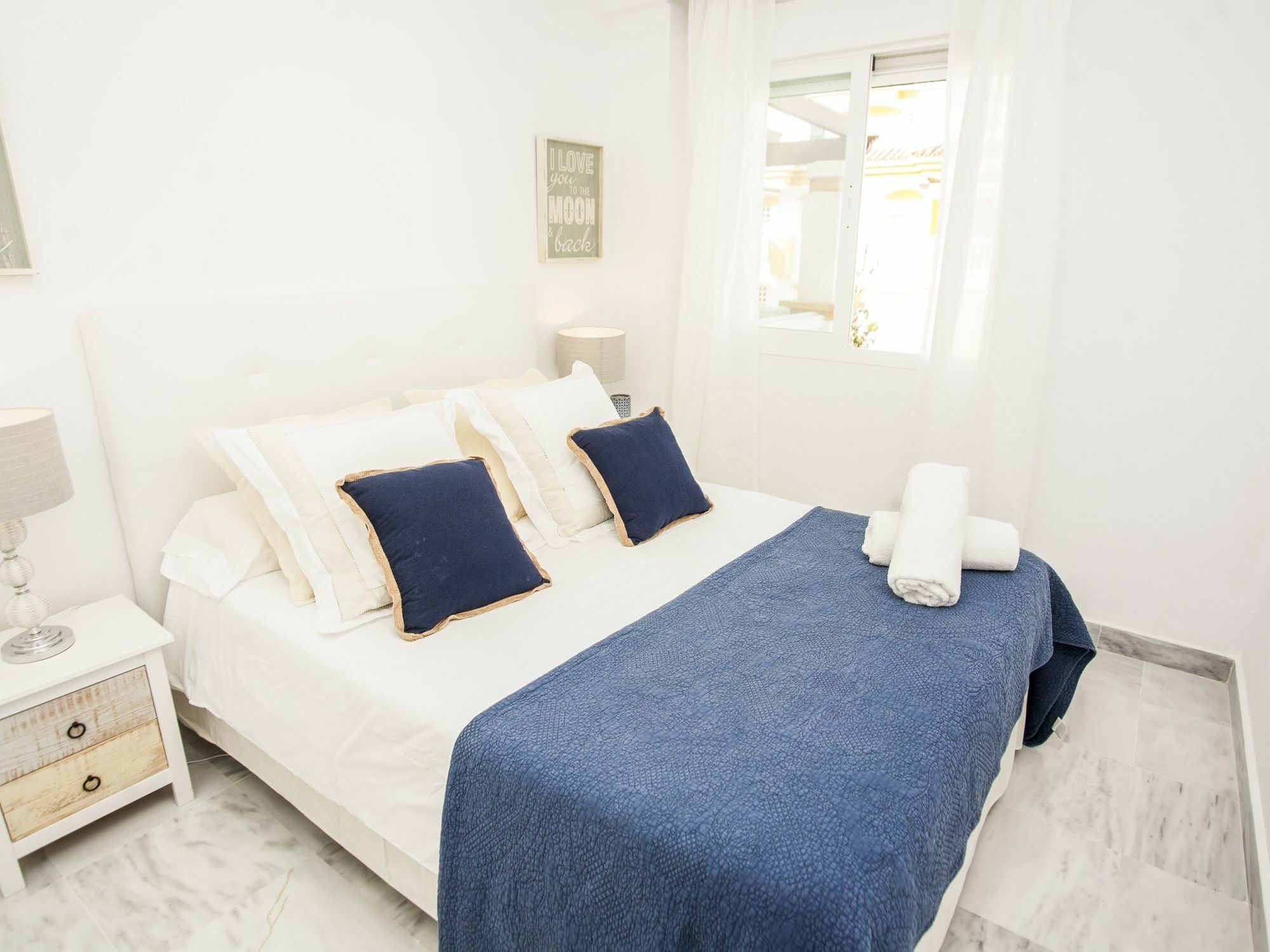 Dama De Noche Playground Apartment Marbella Bagian luar foto