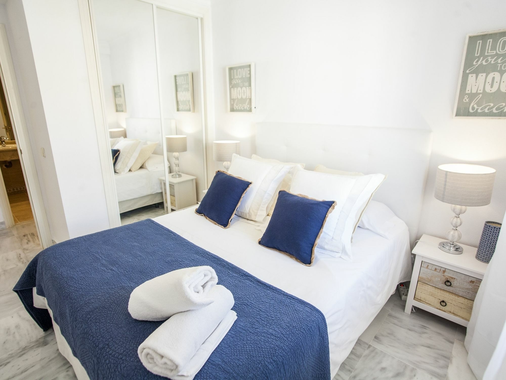 Dama De Noche Playground Apartment Marbella Bagian luar foto